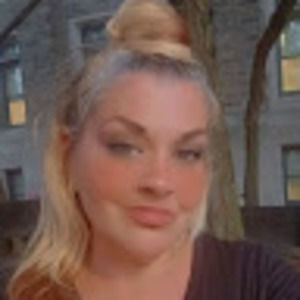 Meet your Posher, Robin elizabeth